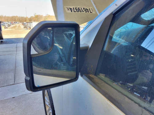 Used Left Door Mirror fits: 2017 Ford F150 PICKUP power pedestal manual folding