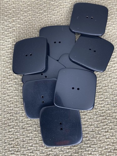 10 x 28mm square black Italian Buttons good quality 2hole - Picture 7 of 8