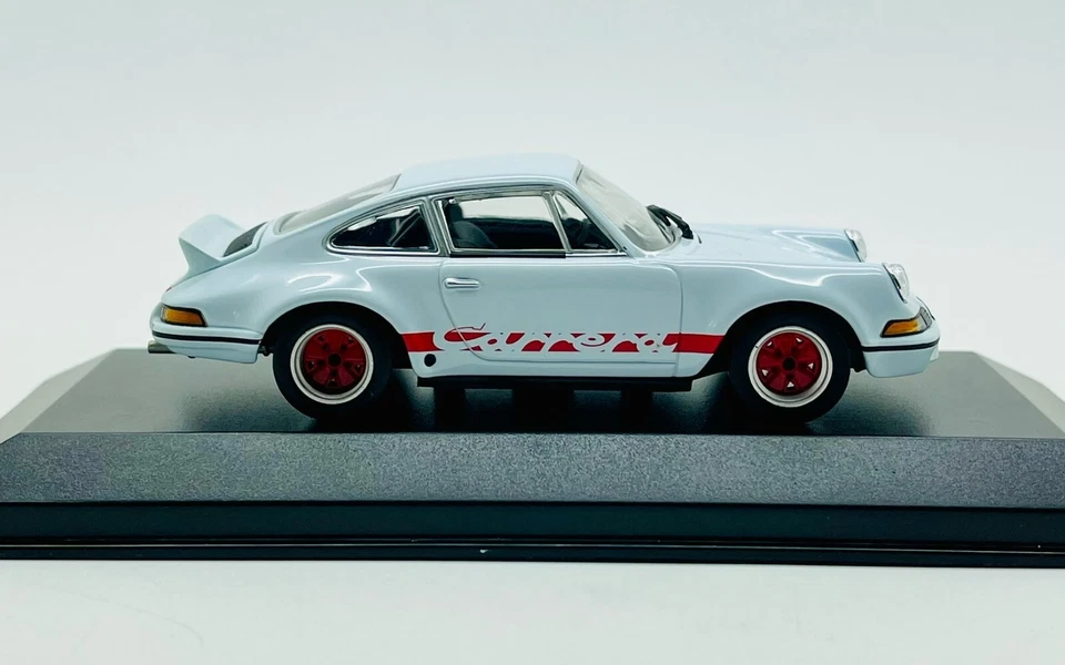 MINICHAMPS 430736900 Porsche Carrera RSR 1973 White 1.43 - Photo 4/4