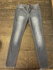 Refuge Women's Skinny Jeans Size 4 Medium Wash Blue Stretch Denim.