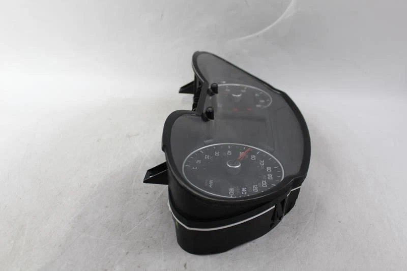 Grupo de velocímetros 62 k millas MPH para AUDI Q5 2013-2017 OEM #30341 Foto 3 de 4