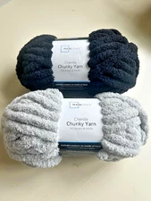 Lot of 2 Mainstays Chunky Chenille Yarn Polyester Bulky #6 Soft Silver & Black