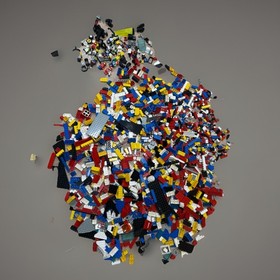 Huge 8 lb LEGO Bulk Lot w/ Minifigures & Rare Pieces &ndash; Bricks, Parts, Figures