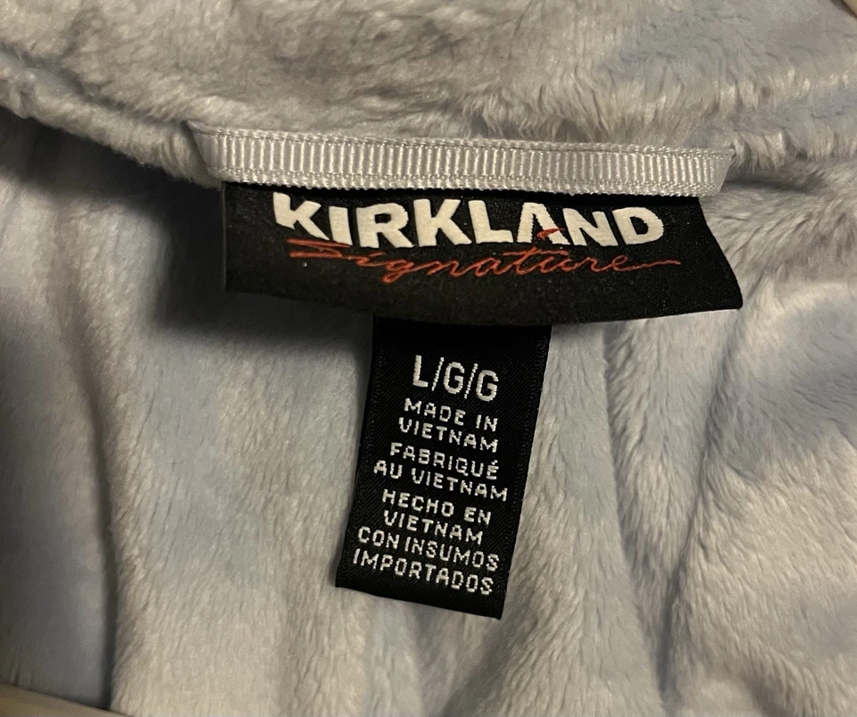 Chaqueta Kirkland Signature Active para mujer talla grande azul claro ligera Foto 2 de 3