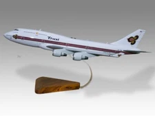 Boeing 747- 400 Thai Airways Desk Wood Airplane New Model Small Scale 1/200