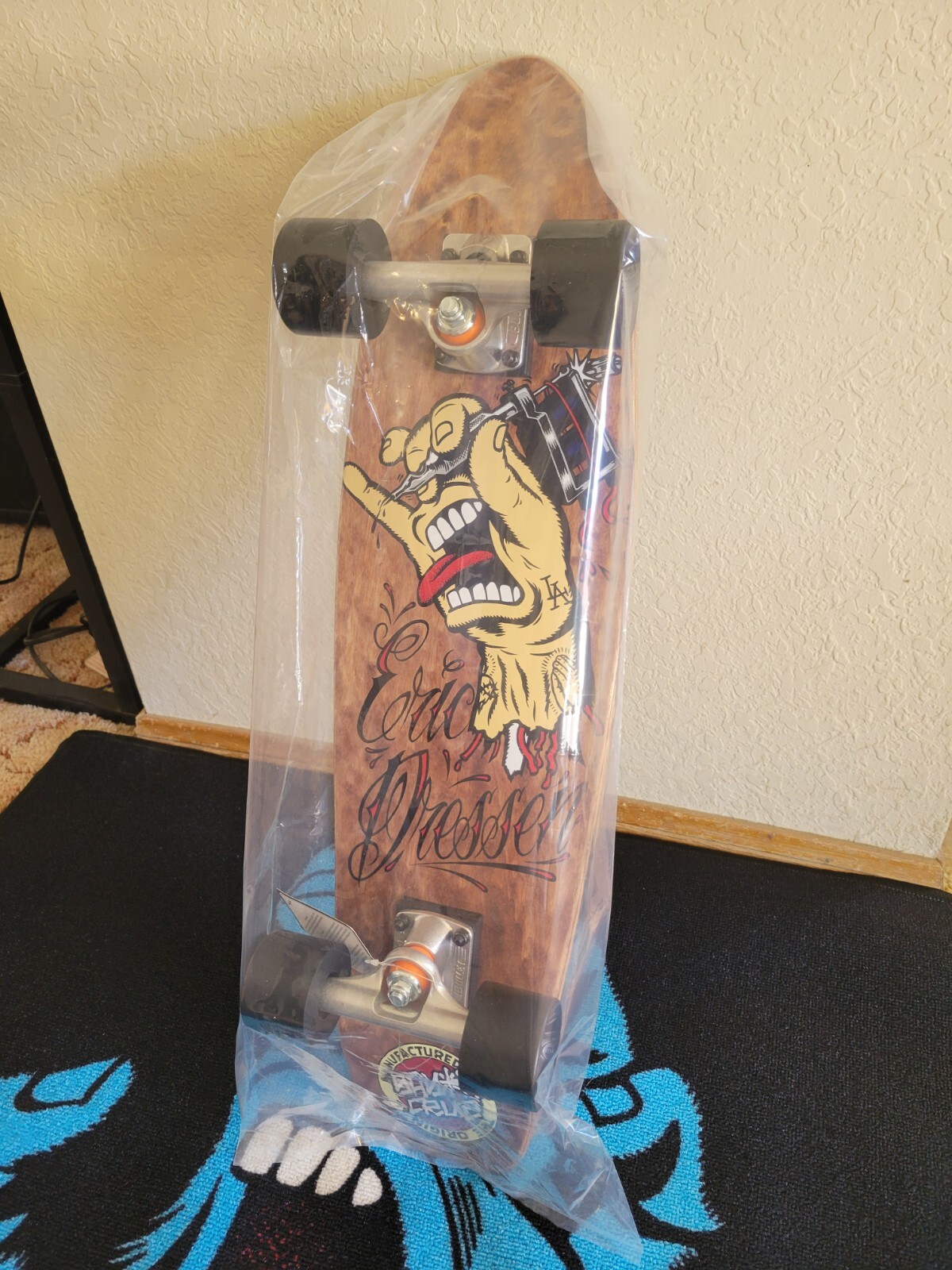 Santa Cruz Dressen Tattoo Hand Jammer Cruzer Complete Skateboard. 