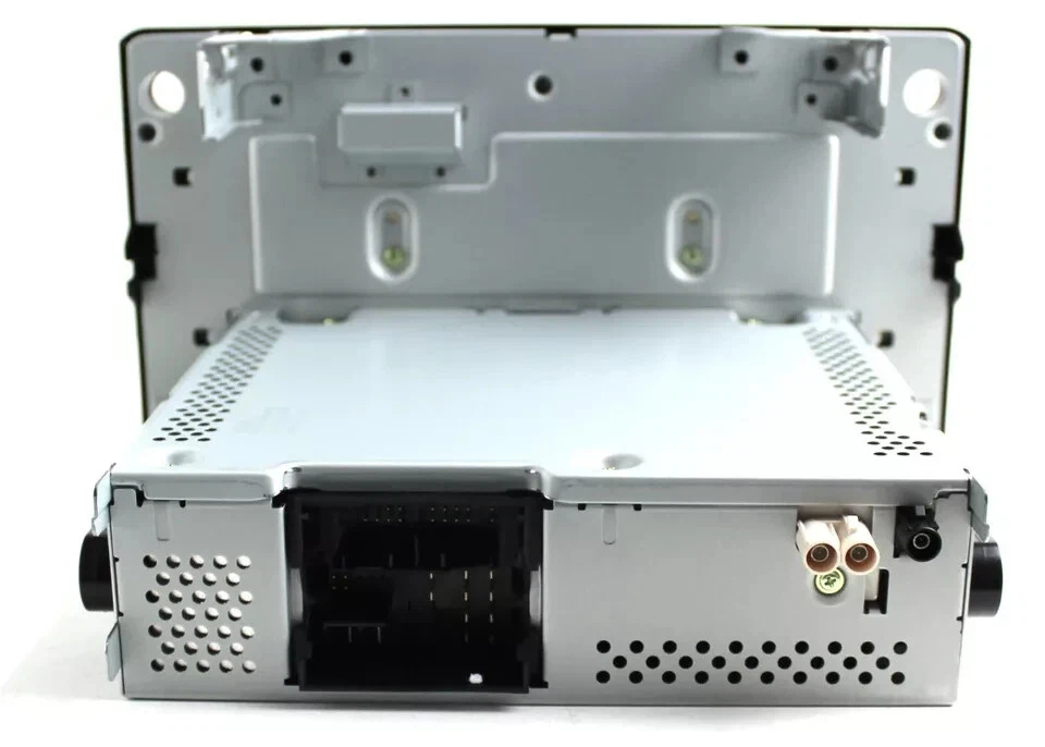 Original Radio Composition Touch DAB+ Digitalradio VW Golf Sportsvan Touran 5T - Bild 4 von 4