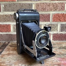 Vintage Kodak Vigilant Junior Six-20 1940  s Folding Camera Art Deco Dak Shutter