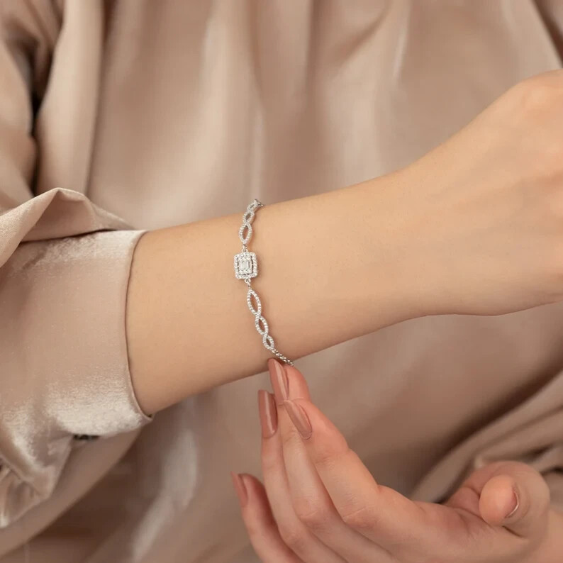 5Ct Round Cut Simulated Diamond 14k White Gold Plated Women's Tennis Bracelet