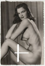 15x10cm - Altes Foto Silbergelatine Barytpapier Nackte Frau sitzend posierend