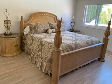 California King 5 PC Bedroom Set 4 Poster Bed Dresser w/4 Drawers 2 Nightstands