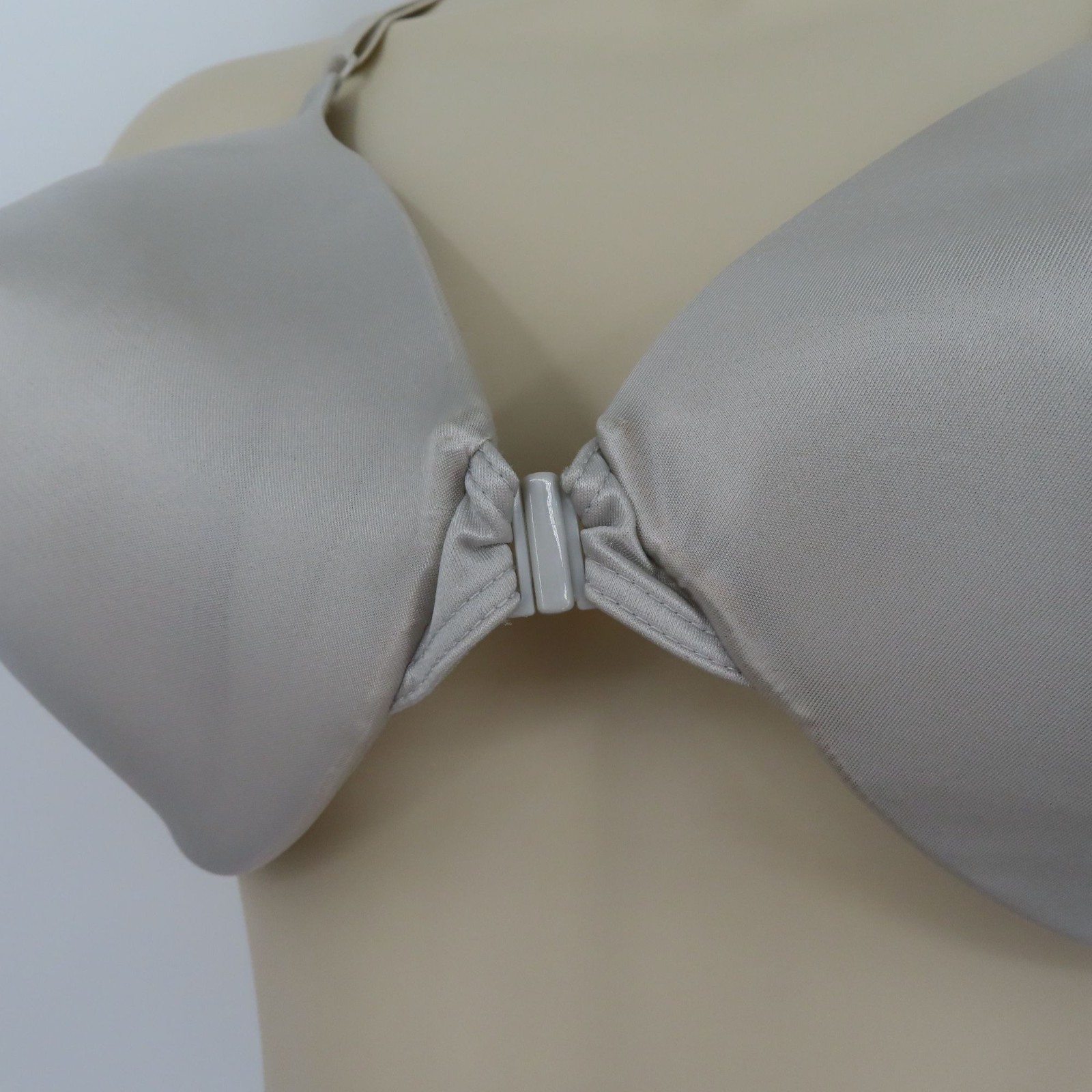 Maidenform 40D Bra Solid Gray Front Closure Under… - image 3