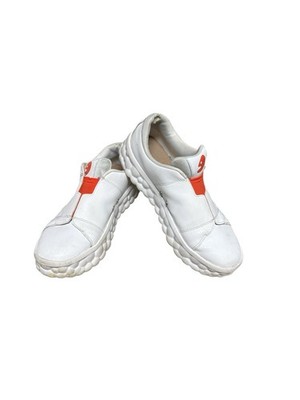 UIN Women s Be With You Las Ramblas Travel Sneakers Size 9