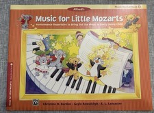 Music for Little Mozarts -Music Recital and Music Lesson Book Level 1  2 Books 