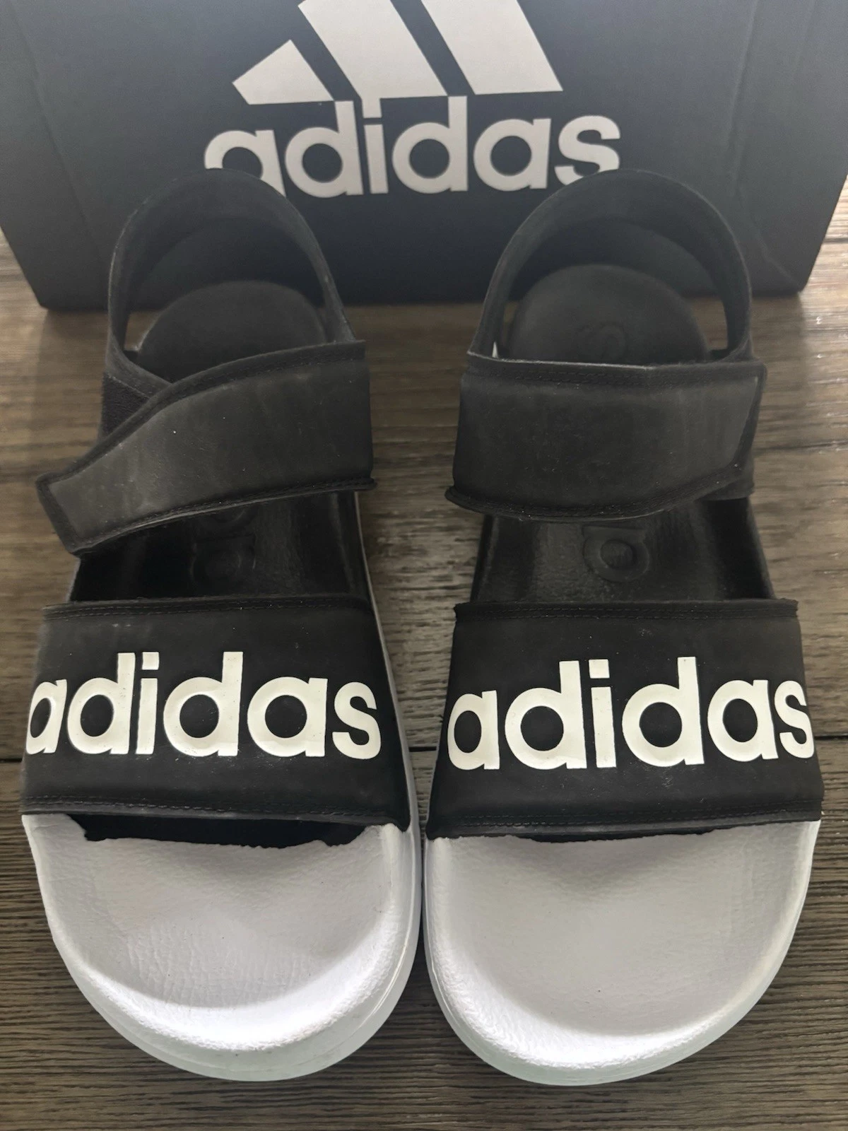 Adidas Adilette sandali bassi unisex nero bianco taglia USA 9