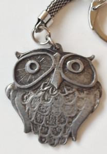 Vintage Metzke Owl Pewter Keychain Key Ring