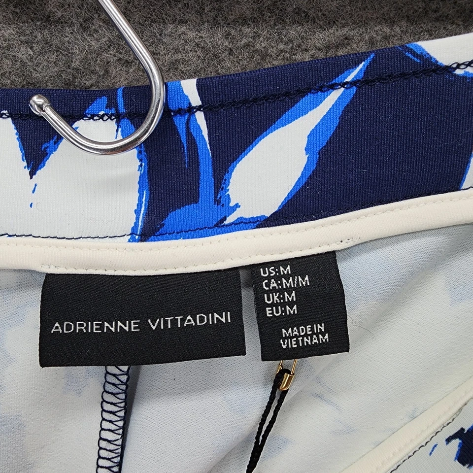 Falda Adrienne Vittadini para mujer mediana línea A azul floral Foto 3 de 4