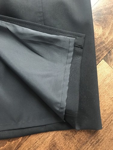 J. Crew Woman's Skirt Black 100% Wool size 6 excellent condition - Picture 2 of 6