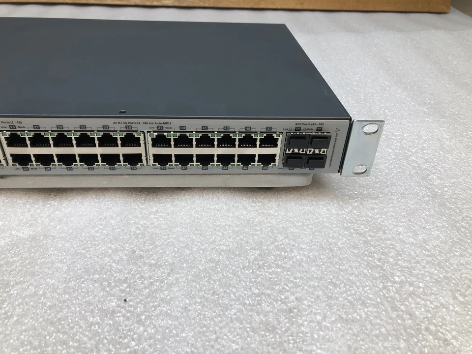 HP Enterprise 2530-48G J9775A 48-Port Gigabit Ethernet 4xSFP Network Switch - Image 3 of 4