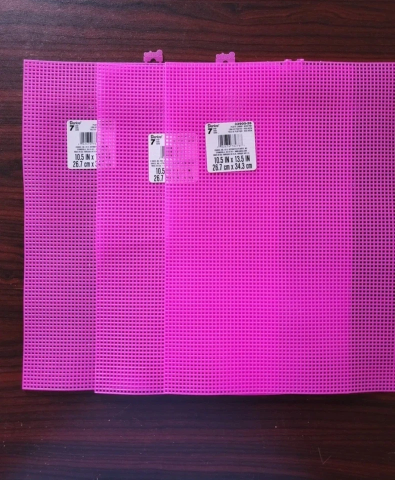 Darice 14pc plastic canvas - Image 4 of 4