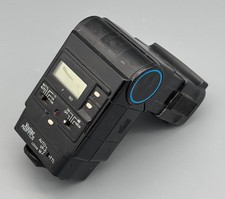 Vivitar Zoom Thyristor 5200 35mm Camera Xenon Strobe Flash - Shoe Mount