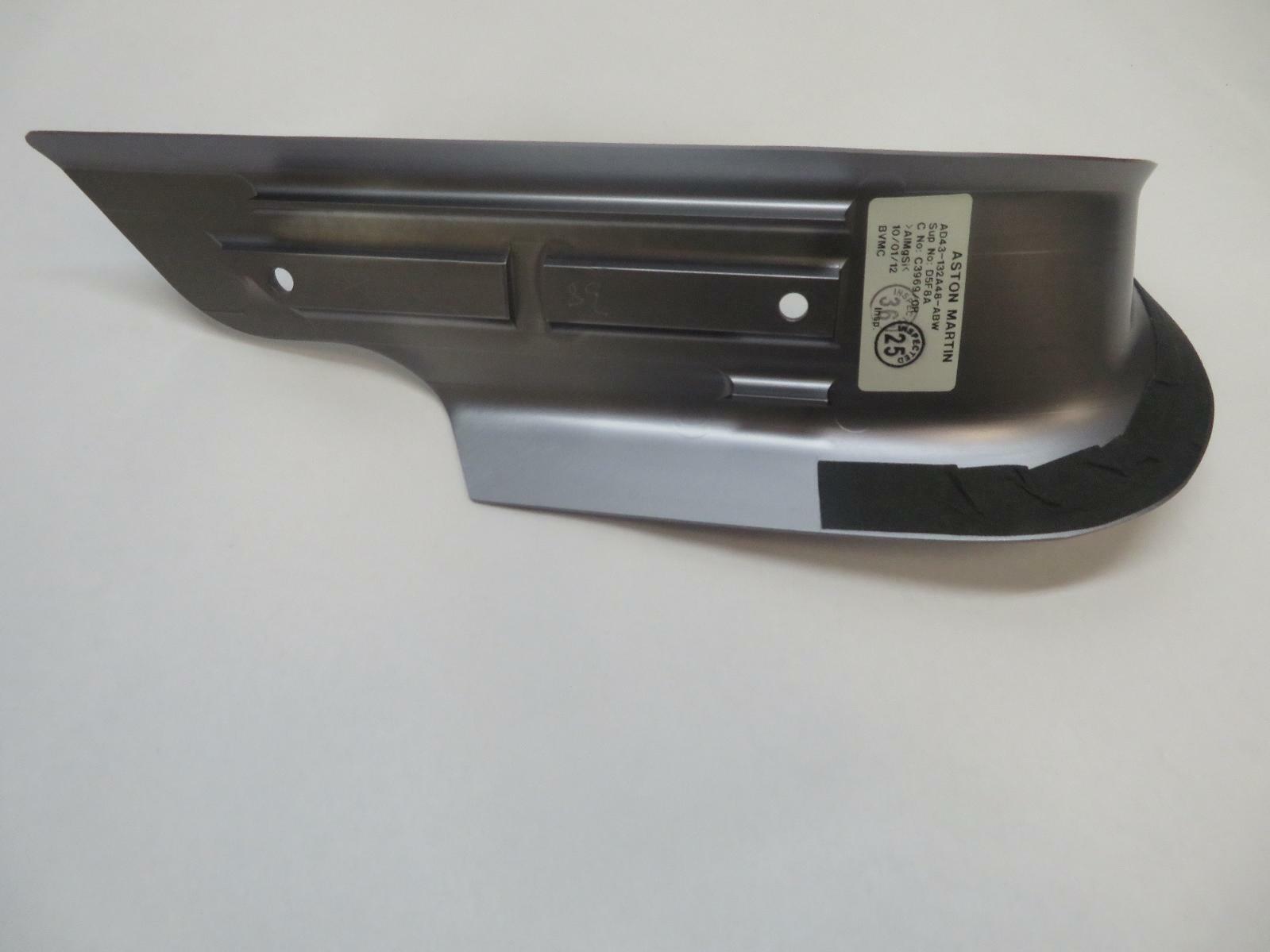 2012 ASTON MARTIN RAPIDE RIGHT SIDE REAR DOOR SILL PLATE AD43-132A48-ABW