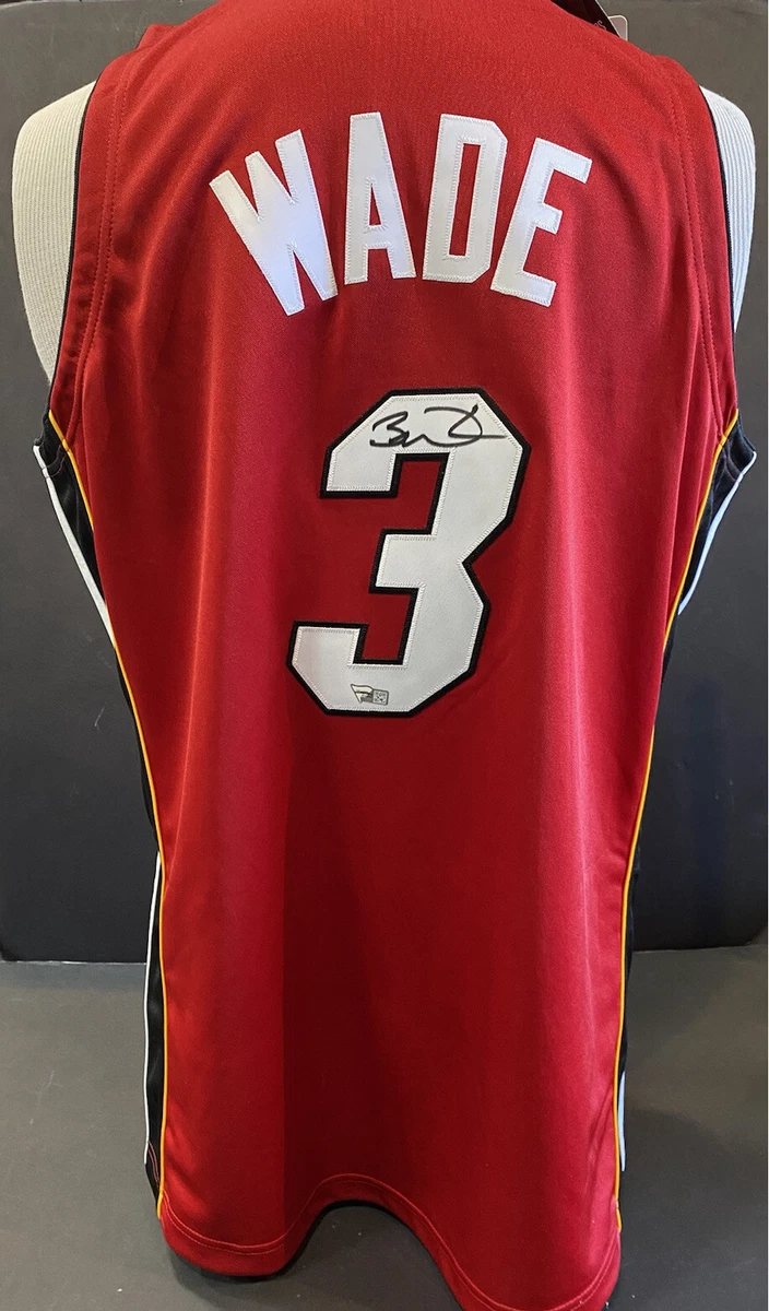 Sold at Auction: Dwyane Wade Autographed Jersey framed