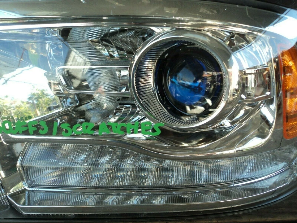 Faro izquierdo xenón Dodge Ram 1500 2013 2014 2015 2016 2017 2018 OEM Foto 3 de 4