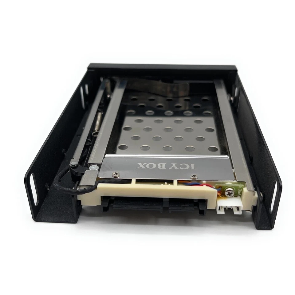 ICY BOX Festplattenrahmen für 2,5" SATA HDD/SSD 3,5" PC Computer IB-2217STS - Bild 2 von 4