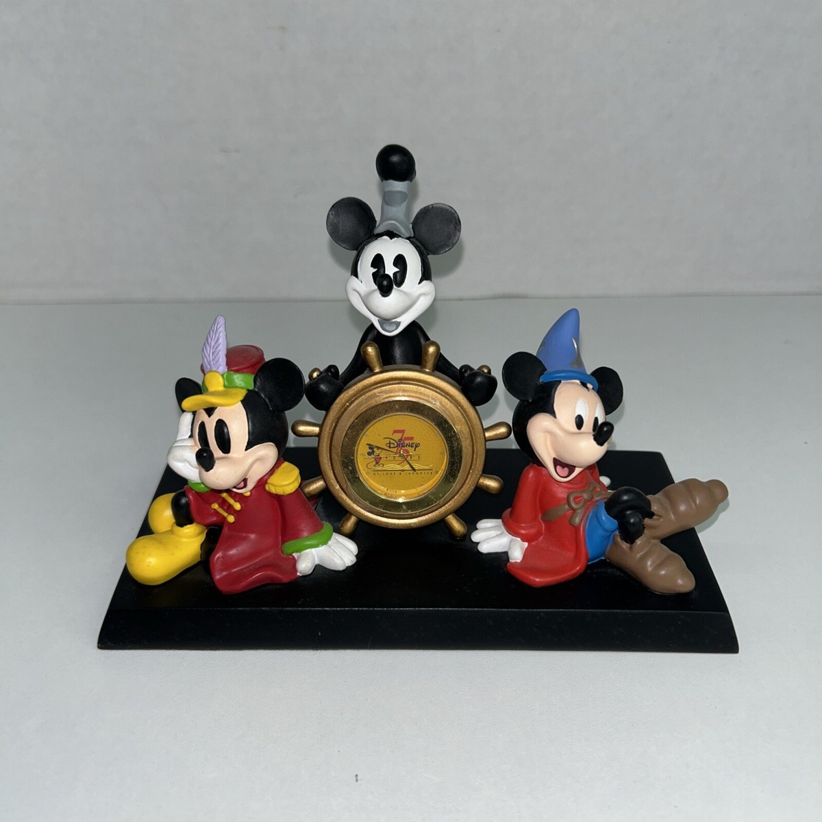 75 YEARS OF DISNEY & MICKEY MOUSE CLOCK | eBay