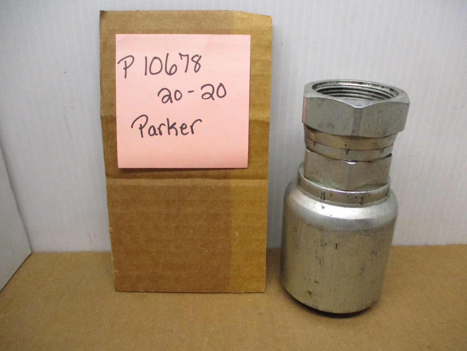 Parker 78 Series Parkrimp Female JIC 37° - Swivel - Straight #10678-20-20