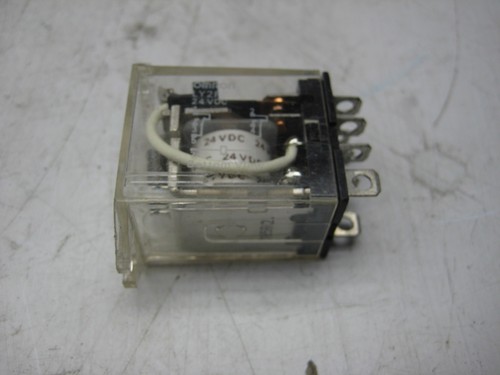 OMRON LY2F 24VDC EISWÜRFELRELAIS NSNP - Bild 2 von 3