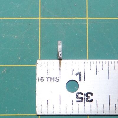(1) Comma '','' Symbol Vintage Metal Typeset Letterpress Block 'Gothic Bold' 18pt