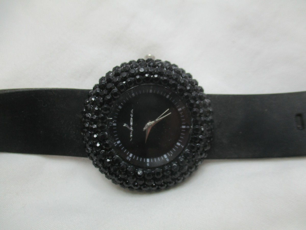 Vianova Digital Watch Black Buckle Band Round Face Stylish