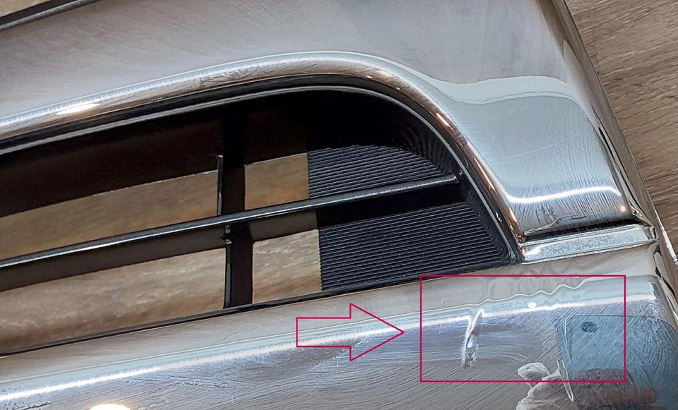 1996-2001 Toyota Tacoma Radiator Grille ASSY OEM Part#53100-04060 - Image 4 of 4