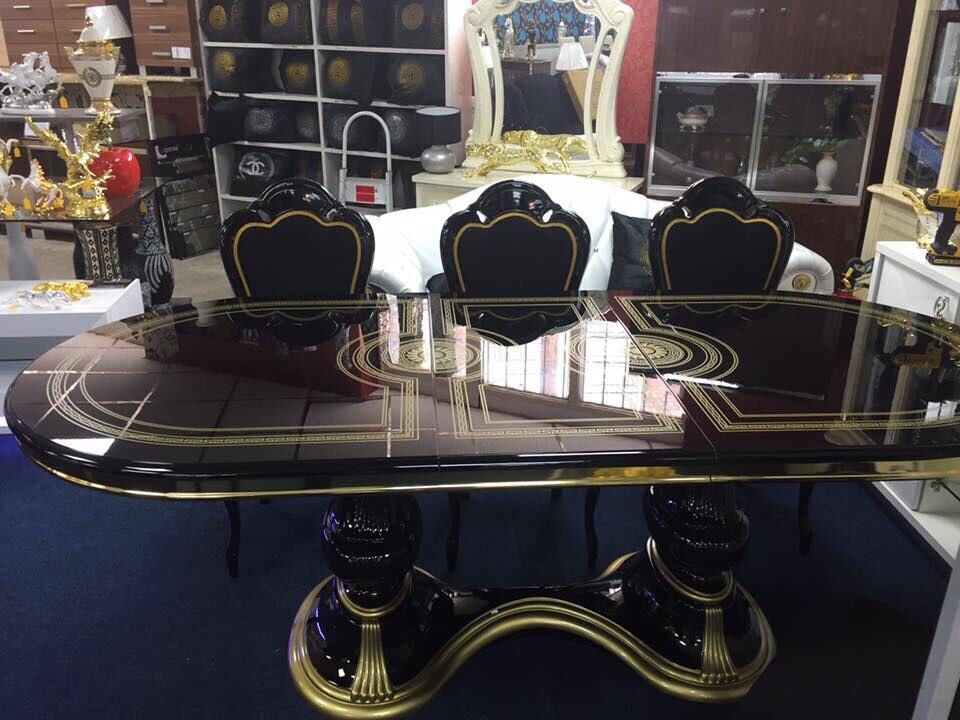 VENUS ITALIAN HIGH GLOSS DINING EXTENDING TABLE & 6 MEDUSA HEAD FABRIC