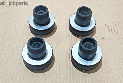 JCB Motorhalter, 4 Stk., Ersatzteil 111/30101 für 3CX 3C 3D