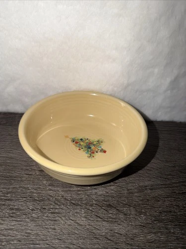 NWT FIESTA CHRISTMAS TREE SMALL 14 1/4 oz COUPE BOWL