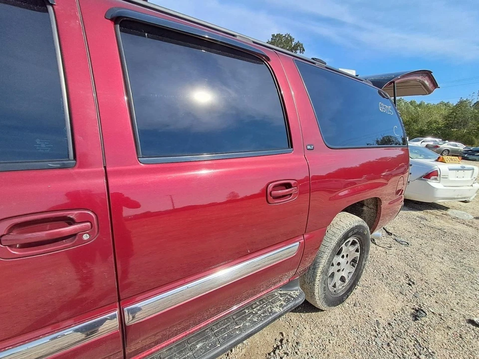 2002 GMC Yukon XL Driver Left Rear Door Red - Local Pickup Only - Used - Image 3 of 3