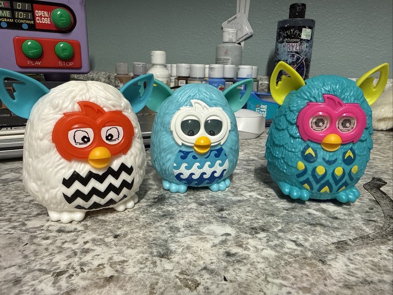 2013 Furby Boom Happy Meal Toy McFurby McDonald’s LOT X3 Wobble Laugh Googly