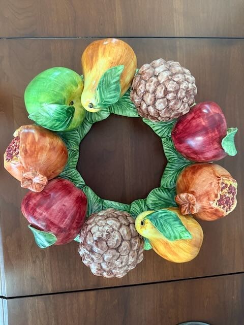 Vietri Ceramic Fruit Centerpiece Wreath Hand Painted