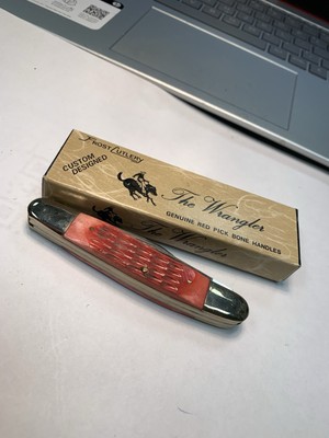 Frost Cutlery Japan ''The Wrangler''3 Blade Knife Red Pick Bone Handles New in Box