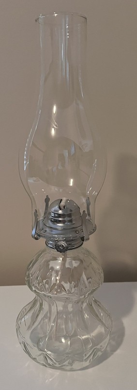 Vintage Lamplight Farms 15" Oil Hurricane Lamp - Early American - New/Never Used