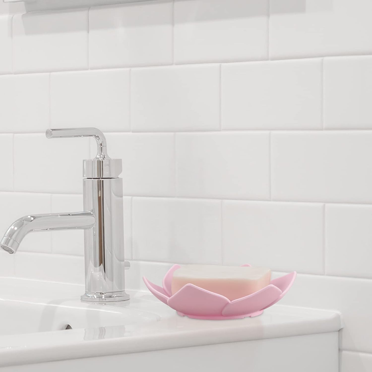 4 Pack Soap Dish with Drain, Silicone Bar Soap Holder for Bathroom, Flower Sh...