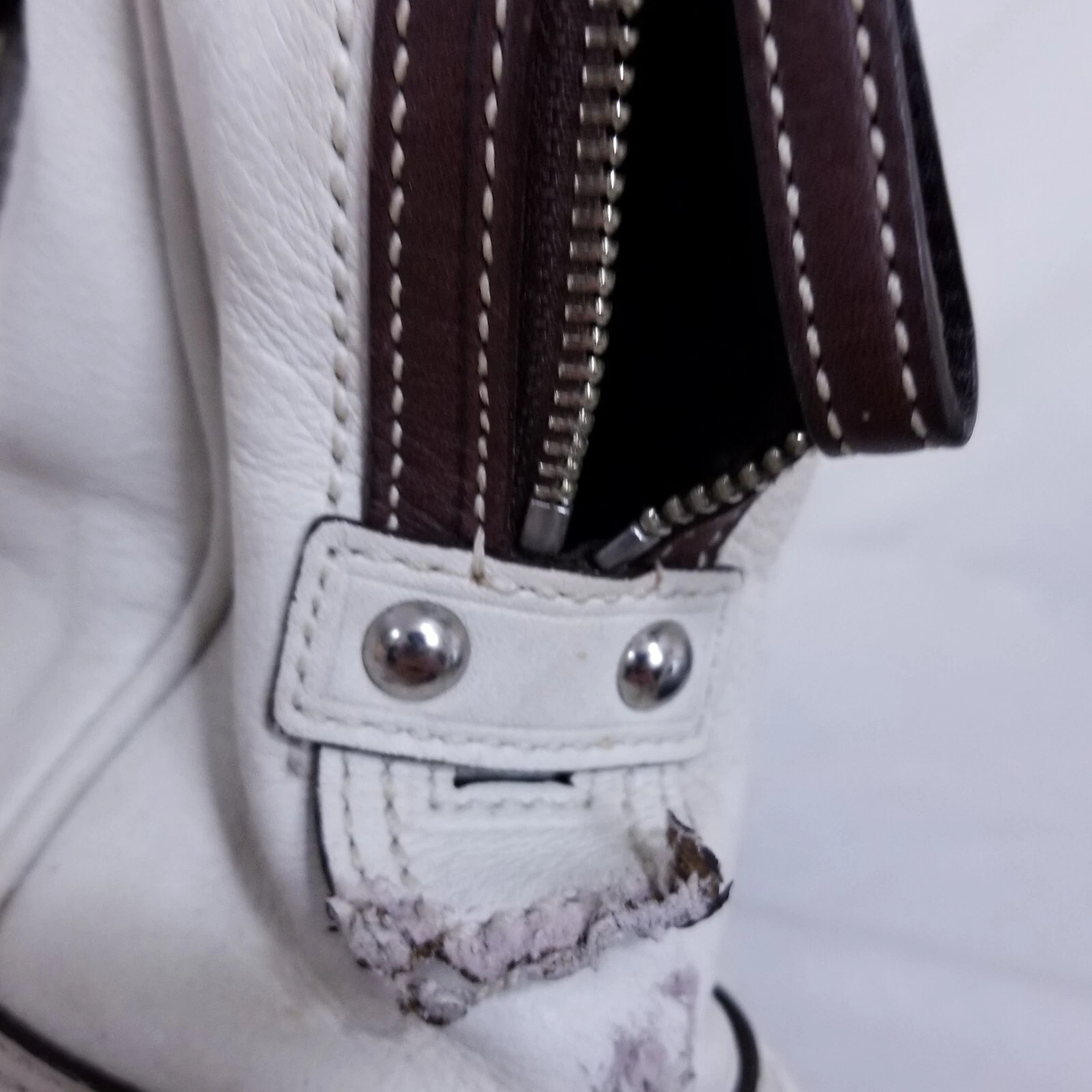 Borsa a mano Coach in pelle bianca K0693 pelle bovina tote soho grande borsa a tracolla