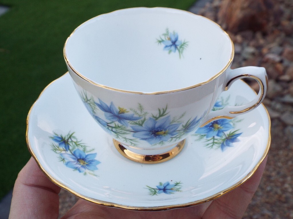 Vintage Colclough Bone China Tea Cup/Saucer Pattern No. 7878 Vintage Colclough Bone China Tea Cup/Saucer Pattern No. 7878