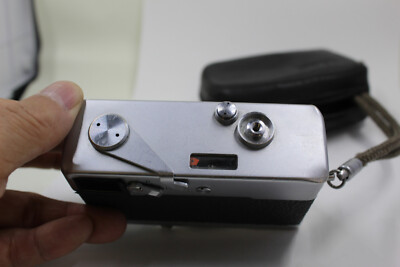 Vintage Rollei 35 Film Camera - Germany with Carl Zeiss Tessar