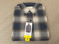 Weatherproof Vintage Men’s Blue Flannel Plaid Button Down Shirt - Size S