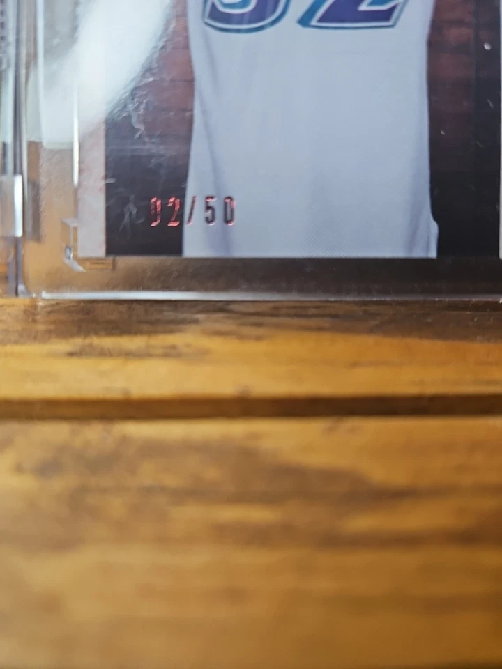 2018 Sage Sportkings Legends Memorabilia Red 2/50 Karl Malone #LPM-9 HOF 3 Color - Image 2 of 3