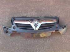 VAUXHALL CORSA D FRONT BUMPER GRILLE & BADGE PRE-FACELIFT 2006-2010 GM 13179940